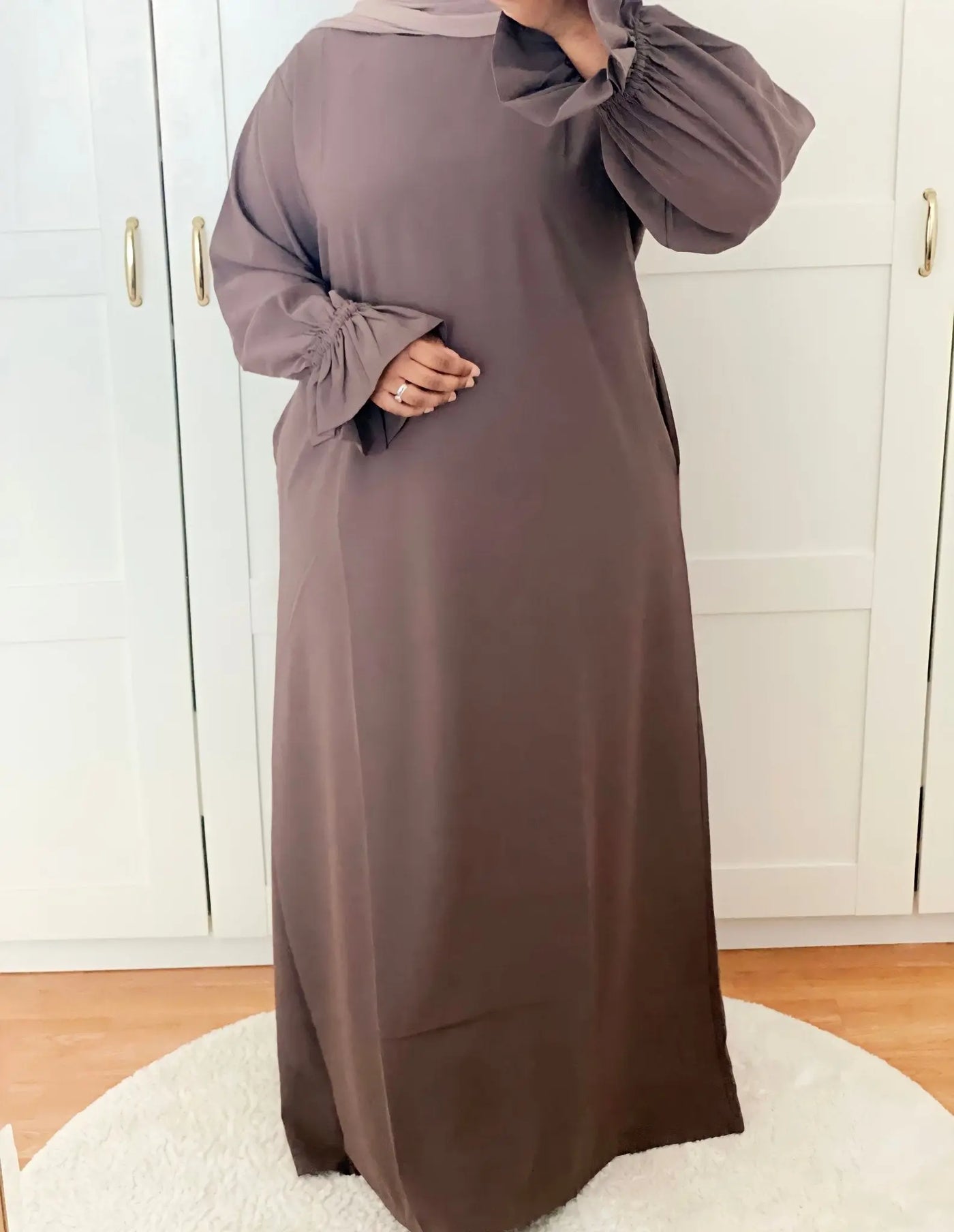 Abaya Myrabelle - Chocolat MON HIJAB MODEST co