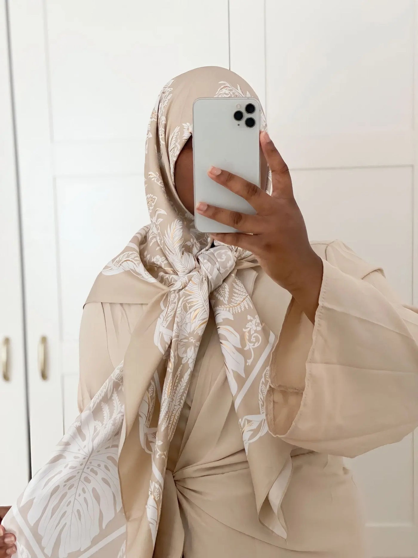 Carré de Soie Miya XL Beige