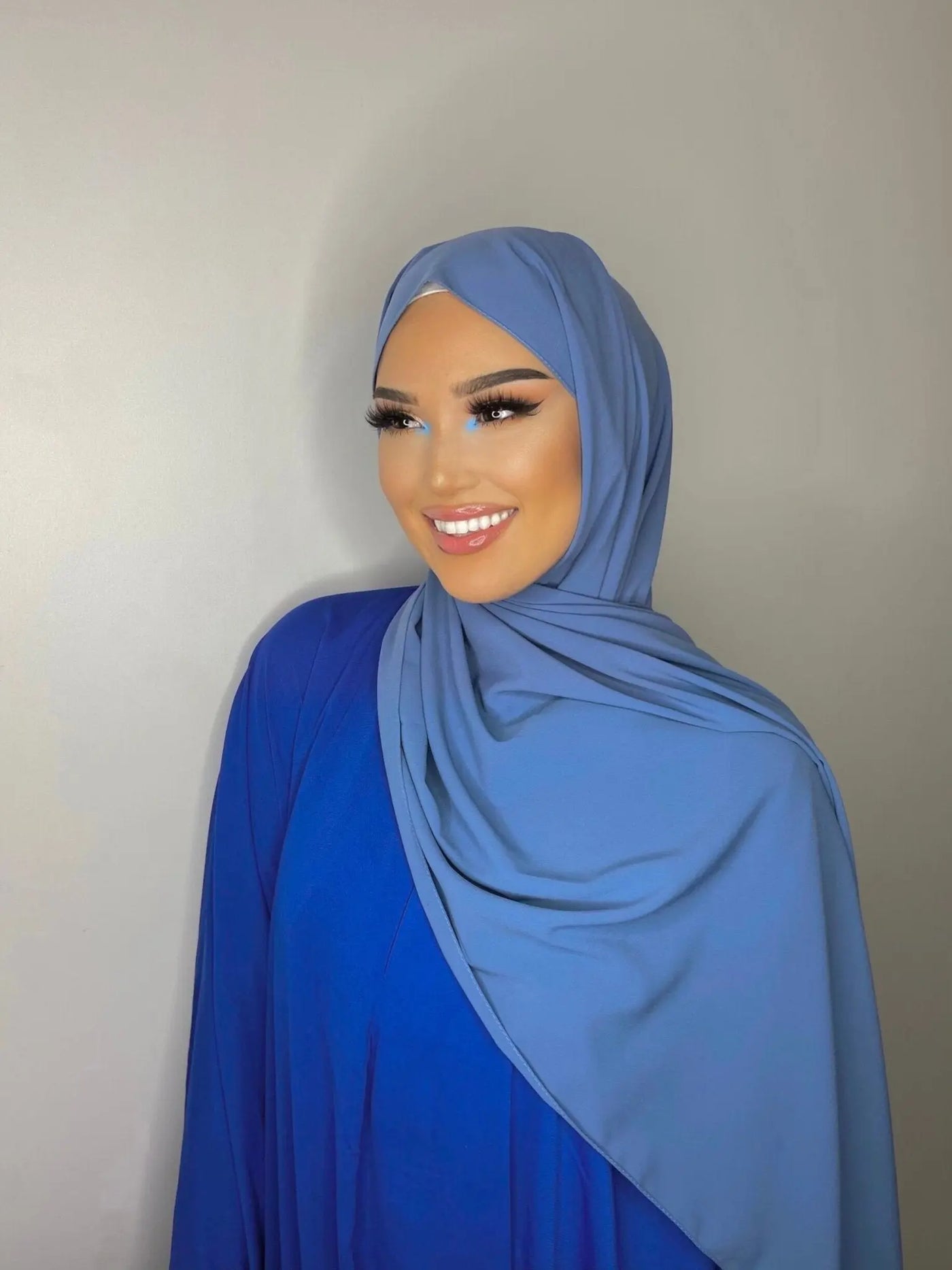 Hijab Soie de Médine - Royal Blue MON HIJAB MODEST